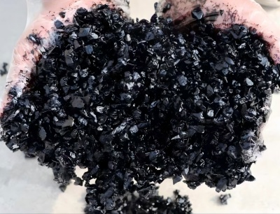 华池沥青冷补料（沥青砂）的优势特点与施工流程解析